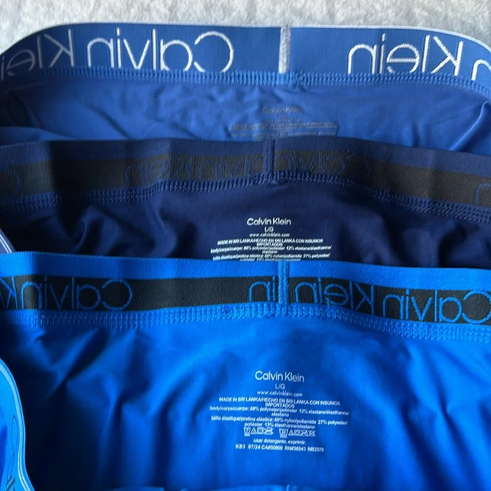 Calvin Klein Men's Blue Gradient Boxer Briefs - 3 Pack